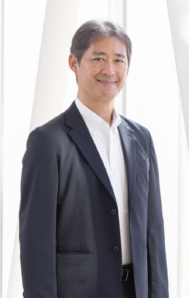 代表取締役社⻑ 赤間 真吾